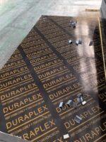 Grade 1 Film Faced Plywood | 15+ Reuses | Smooth Concrete Finish - 图片 4